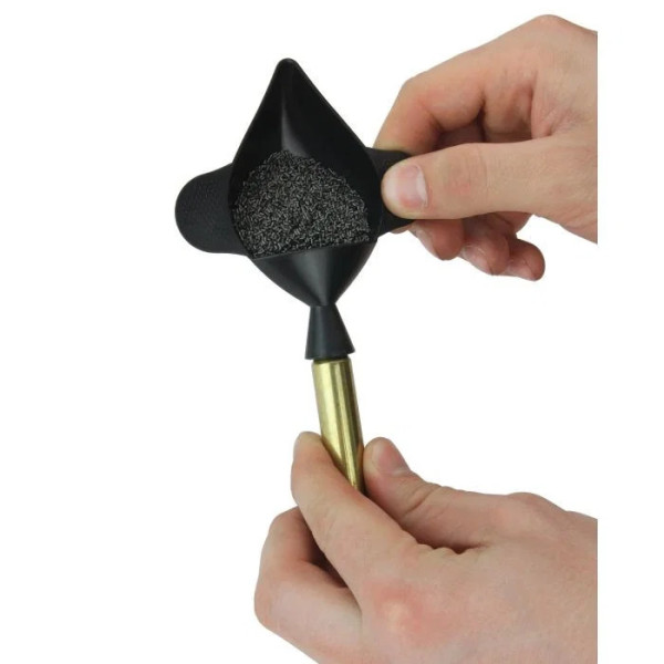 Powder Pal Electronic Scale Funnel Pan Lyman  Chez DEVILLE ARMORY. Votre armurerie en ligne.