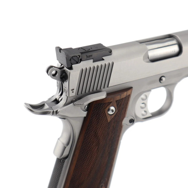 Pistolet STP Sentry 5.0 45Acp INOX  Chez DEVILLE ARMORY. Votre armurerie en ligne.