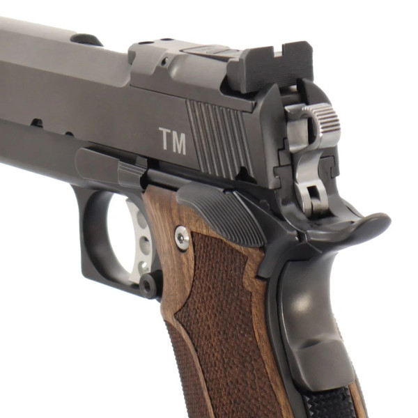 Pistolet STP TM6 45acp OPTICS  Chez DEVILLE ARMORY. Votre armurerie en ligne.