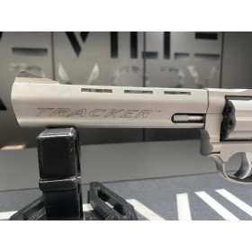 Revolver Taurus Tracker 970 6''1/2 Gris mat 22Lr  Chez DEVILLE ARMORY. Votre armurerie en ligne.