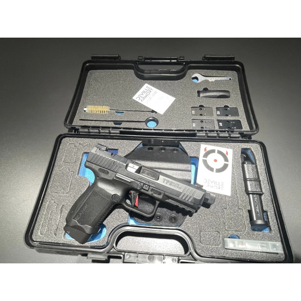 Pistolet CANIK TP-9 ELITE COMBAT NOIR 9X19  Chez DEVILLE ARMORY. Votre armurerie en ligne.