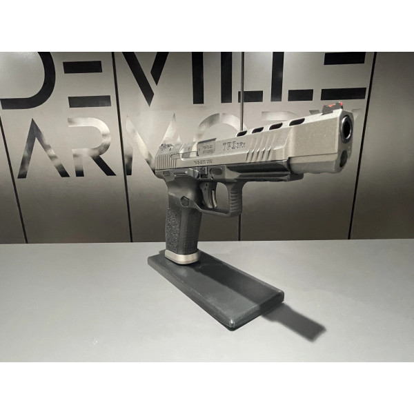 Pistolet CANIK TP-9 SFX MOD2 TUNGSTEN GRIS 9X19  Chez DEVILLE ARMORY. Votre armurerie en ligne.