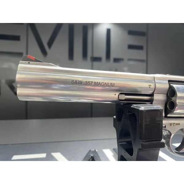 Revolver Smith & Wesson 686 6" 357Mag