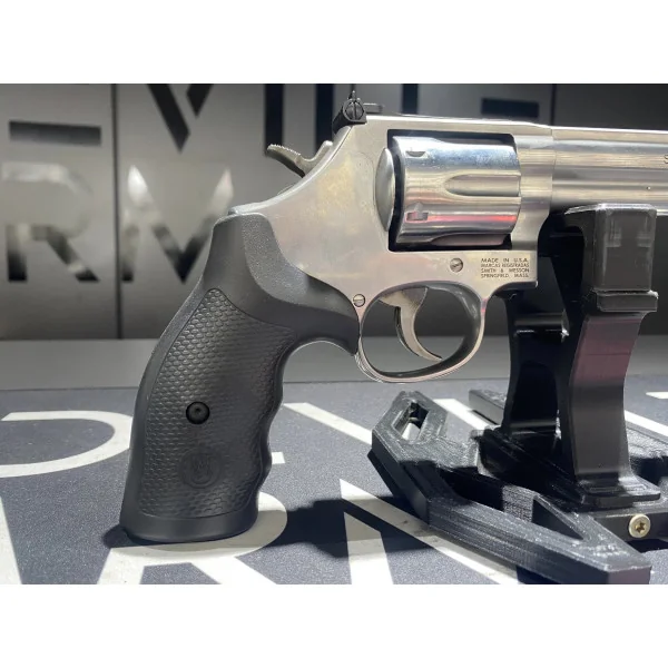 Revolver Smith & Wesson 686 6" 357Mag