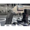 Revolver S&W 686 CAL.357 6'' 6CP  Chez DEVILLE ARMORY. Votre armurerie en ligne.