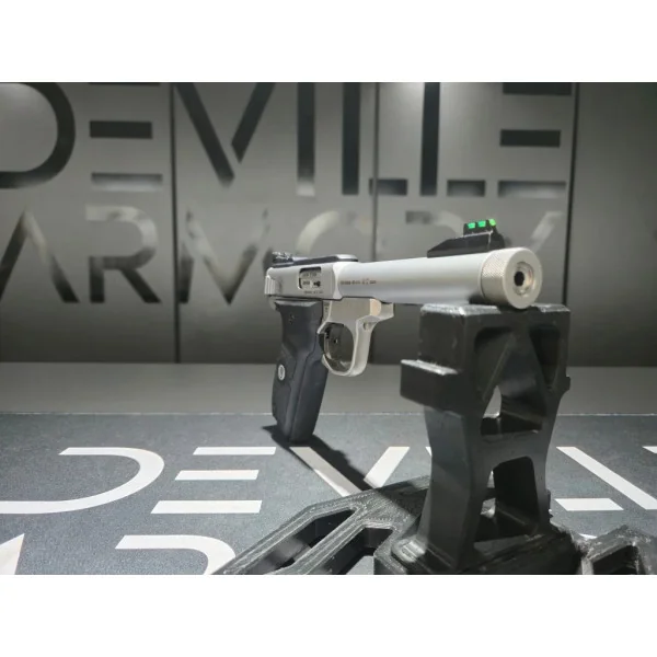 Smith et Wesson Pistolet S&W VICTORY FILETE 22LR