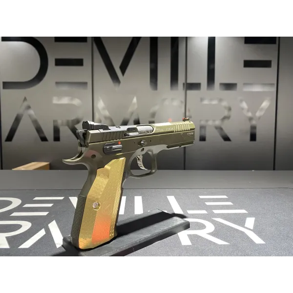 Pistolet Cz Shadow 2 OR Cerakote Grenn 9x19 + Plaquette custom