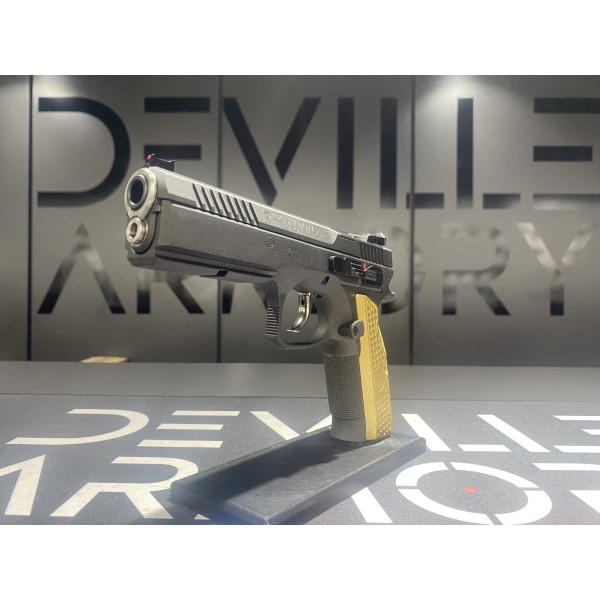 Pistolet Cz Shadow 2 Bushing OR Cerakote Cobalt 9x19 + Plaquette custom  Chez DEVILLE ARMORY. Votre armurerie en ligne.