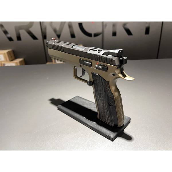 Pistolet KMR L-02 UMBRA OR 5'' 9x19  Chez DEVILLE ARMORY. Votre armurerie en ligne.