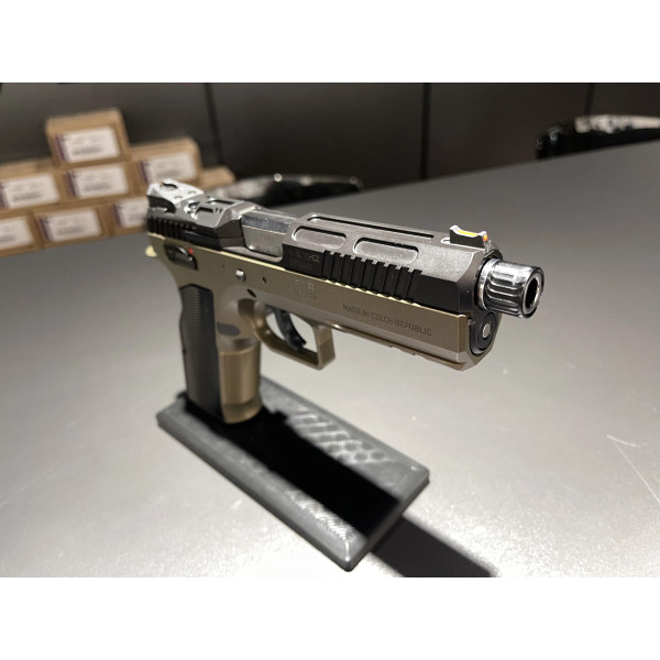 Pistolet KMR L-02 UMBRA OR 5'' 9x19  Chez DEVILLE ARMORY. Votre armurerie en ligne.