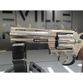 Revolver Colt Python 4.25" 357Mag  Chez DEVILLE ARMORY. Votre armurerie en ligne.
