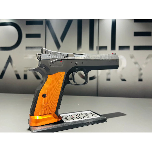 Pistolet CZ TS2 ORANGE 9x19  Chez DEVILLE ARMORY. Votre armurerie en ligne.