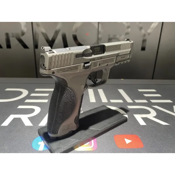 Smith et Wesson Pistolet S&W M&P9 M 2.0 METAL 9X19