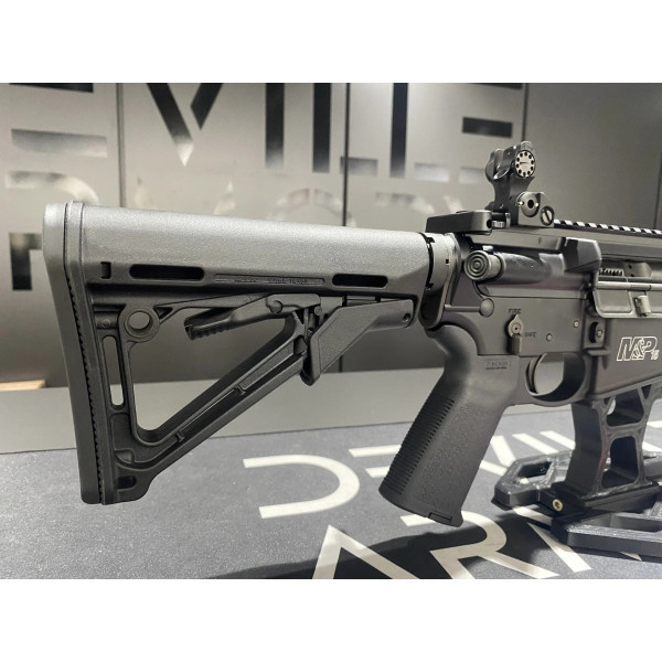 CARABINE AR15 S&W MP15T SBR 11.5?  Chez DEVILLE ARMORY. Votre armurerie en ligne.