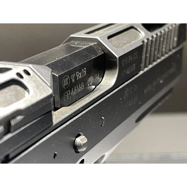 Pistolet KMR W-02 UMBRA X OR 9x19  Chez DEVILLE ARMORY. Votre armurerie en ligne.