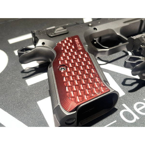 Pistolet KMR W-02 UMBRA X OR 9x19  Chez DEVILLE ARMORY. Votre armurerie en ligne.