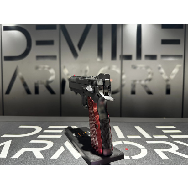 Pistolet KMR SPECTRA-S 9x19  Chez DEVILLE ARMORY. Votre armurerie en ligne.