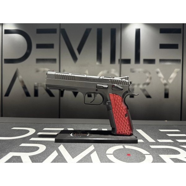 Pistolet KMR SPECTRA-S 9x19  Chez DEVILLE ARMORY. Votre armurerie en ligne.