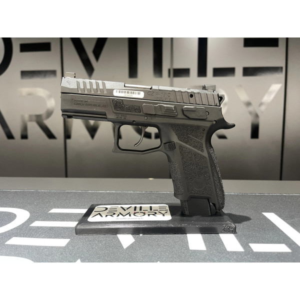 Pistolet CZ P-09C NOCTURNE 15 COUPS CAL.9×19  Chez DEVILLE ARMORY. Votre armurerie en ligne.