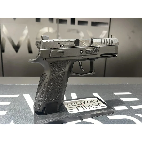 Pistolet CZ P-09C NOCTURNE 15 COUPS CAL.9×19