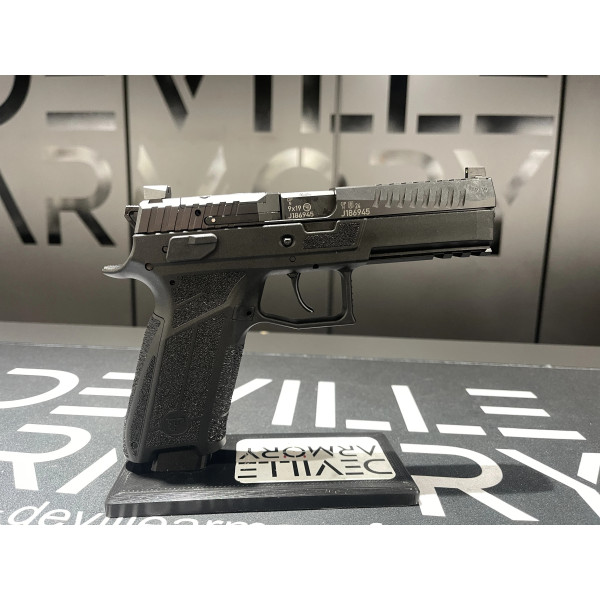 Pistolet CZ P-09F NOCTURNE 19 COUPS CAL.9×19  Chez DEVILLE ARMORY. Votre armurerie en ligne.