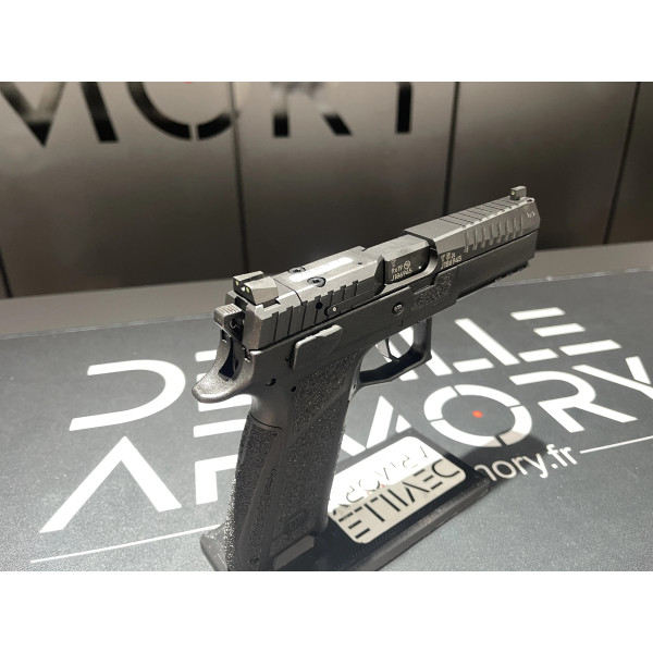 Pistolet CZ P-09F NOCTURNE 19 COUPS CAL.9×19  Chez DEVILLE ARMORY. Votre armurerie en ligne.