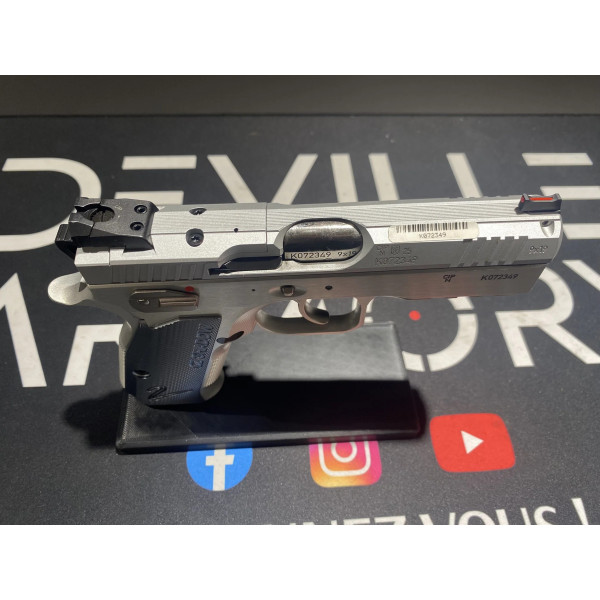 Pistolet CZ 75 Shadow 2 Compact Industrial Alloy Silver 9x19  Chez DEVILLE ARMORY. Votre armurerie en ligne.