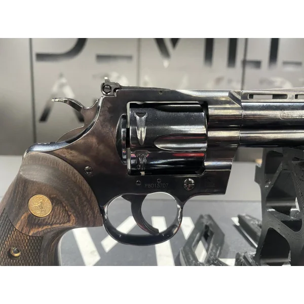 Revolver Colt Python 4,25? Blued 357Mag