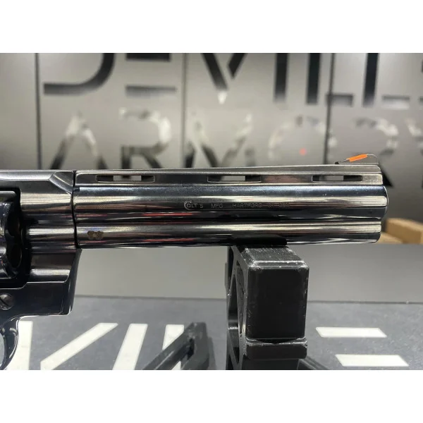 Revolver Colt Python Blued 6" 357Mag