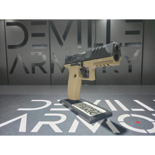 Pistolet WALTHER PDP FULL SIZE FDE 4,5'' 9X19  Chez DEVILLE ARMORY. Votre armurerie en ligne.