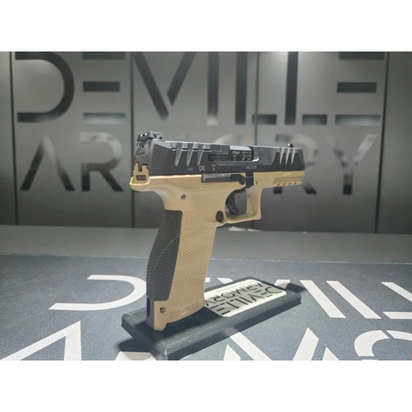 Pistolet WALTHER PDP FULL SIZE FDE 4,5'' 9X19  Chez DEVILLE ARMORY. Votre armurerie en ligne.