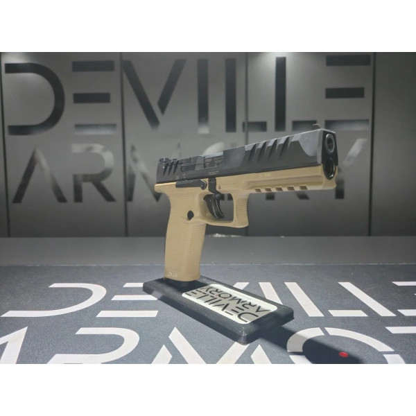WALTHER PDP FULL SIZE FDE 5'' 9X19  Chez DEVILLE ARMORY. Votre armurerie en ligne.