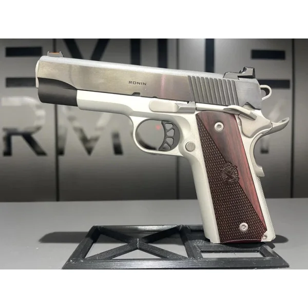 Pistolet SPRINGFIELD 1911 RONIN 4,25' 45ACP