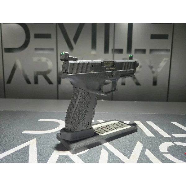 Pistolet Stoeger STR9S-Combat 9x19  Chez DEVILLE ARMORY. Votre armurerie en ligne.