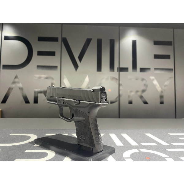 Pistolet STR9 MC  Chez DEVILLE ARMORY. Votre armurerie en ligne.