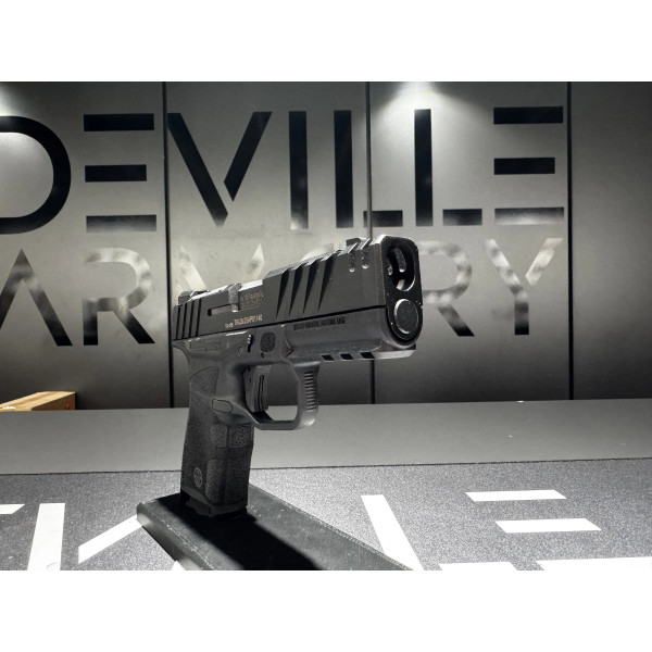 PISTOLET STR9 THINLINE NOIR 9X19 OPTIC READY  Chez DEVILLE ARMORY. Votre armurerie en ligne.