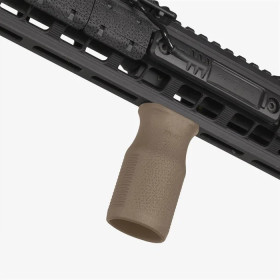 Poignée verticale MVG M-LOK FDE  Chez DEVILLE ARMORY. Votre armurerie en ligne.