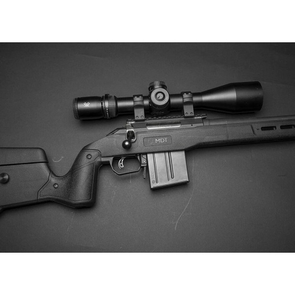 Chassis MDT Field Stock - CZ 457 - Black  Chez DEVILLE ARMORY. Votre armurerie en ligne.