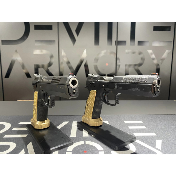 Occasion lot de 2 CZ75 TS Orange 40S&W  Chez DEVILLE ARMORY. Votre armurerie en ligne.