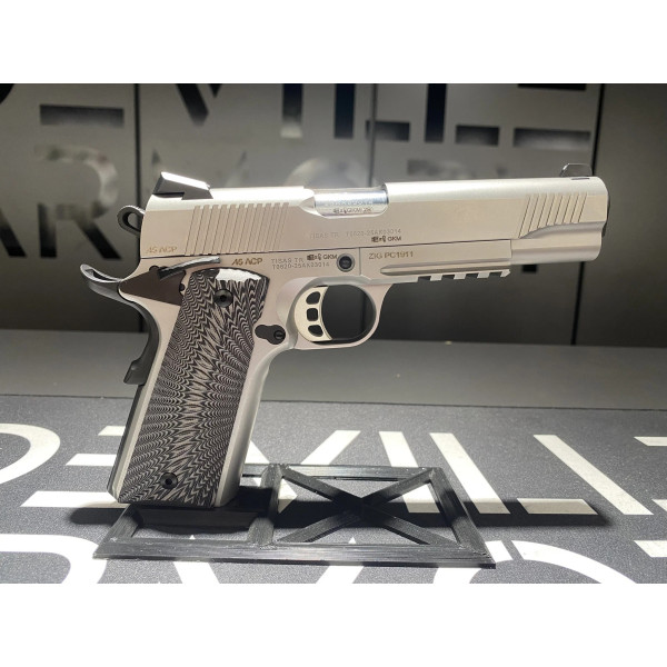 Pistolet TISAS ZIG PC 1911 Inox CAL 45 ACP  Chez DEVILLE ARMORY. Votre armurerie en ligne.