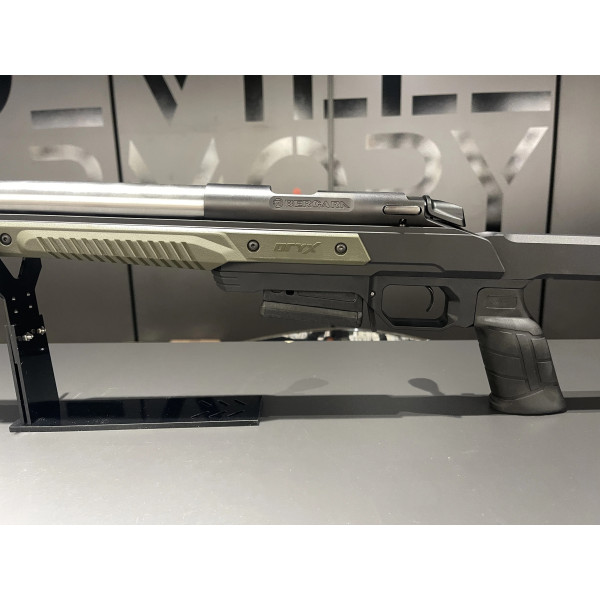 Pack BERGARA B14R 22Lr 20'' Chassis Oryx Grey  Chez DEVILLE ARMORY. Votre armurerie en ligne.