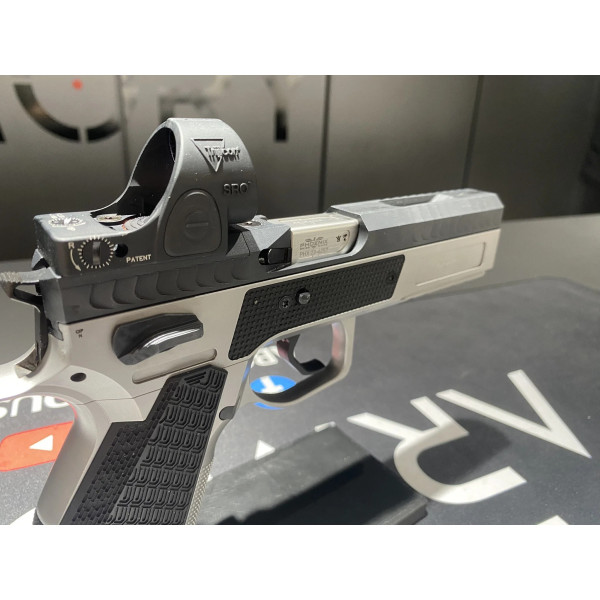 Pistolet PHOENIX Drake Production Optic Bi-Ton + Trijicon SRO  Chez DEVILLE ARMORY. Votre armurerie en ligne.