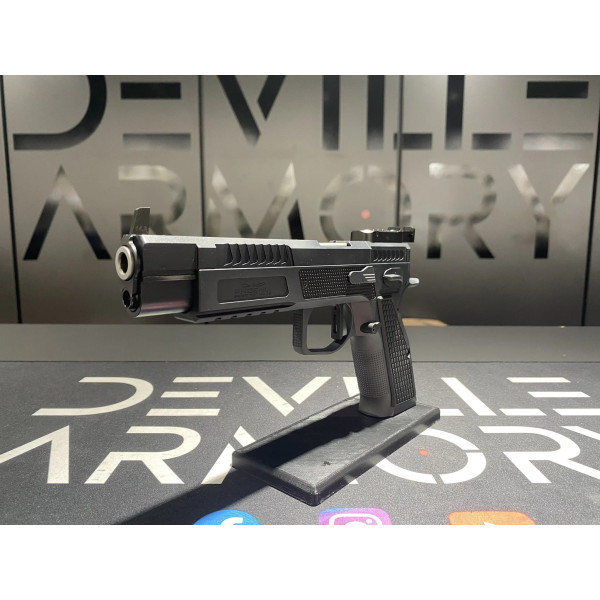 Pistolet Phoenix Drake Target 6'' Noir 9x19  Chez DEVILLE ARMORY. Votre armurerie en ligne.