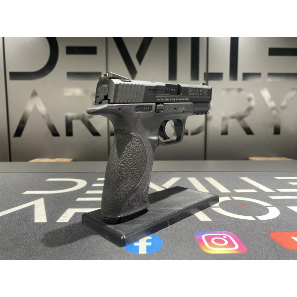 Occasion Pistolet S&W MP9 9x19  Chez DEVILLE ARMORY. Votre armurerie en ligne.