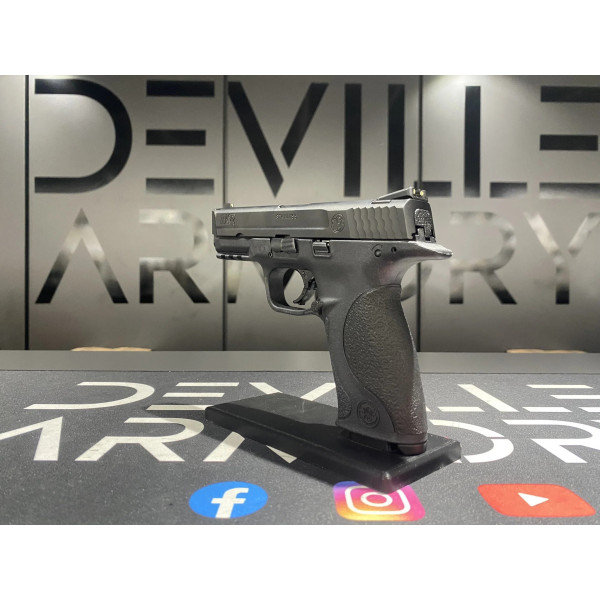 Occasion Pistolet S&W MP9 9x19  Chez DEVILLE ARMORY. Votre armurerie en ligne.