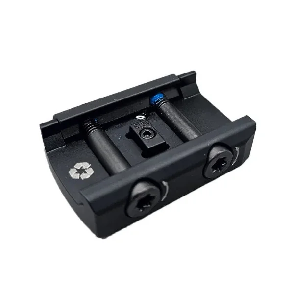 Olight Adaptateur Osight pour rail Picatinny