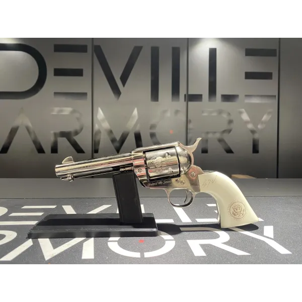 Revolver Pietta Ed. Limitée Trump 1873 SA "47th President" 4"3/4 357Mag