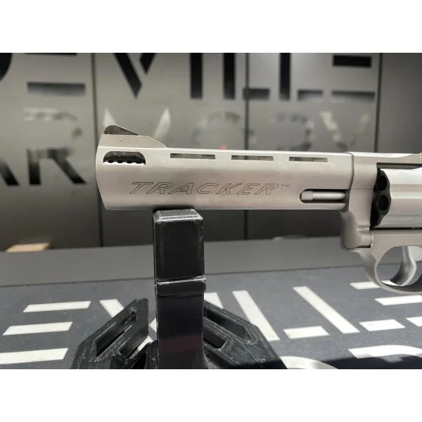 Revolver Taurus 627 Compensé 6'' 357Mag