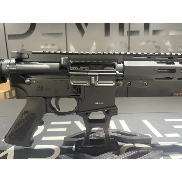 CARABINE AR15 TAURUS T4 223r