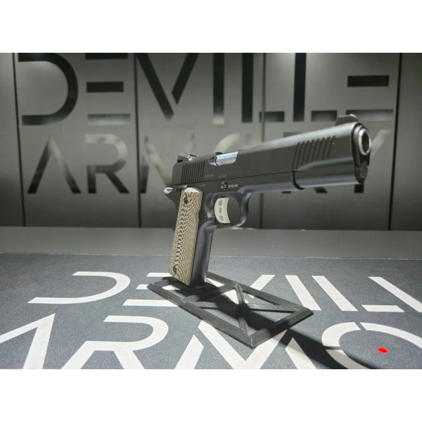 Pistolet TISAS ZIG M 1911 Noir CAL 45 ACP  Chez DEVILLE ARMORY. Votre armurerie en ligne.